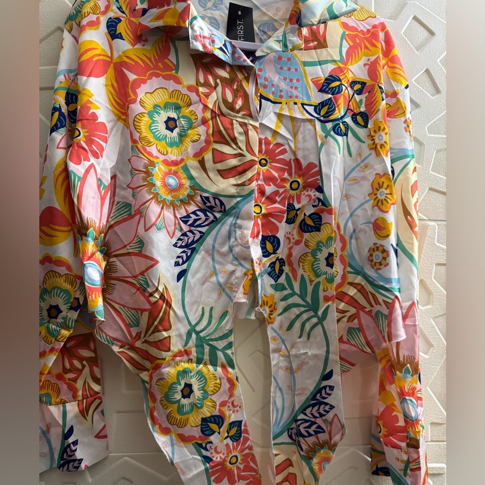 Colorful Floral Women's Blouse - Picture 4 of 4